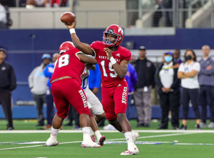 UIL-State-6A-Division-1-championship-game-December-18-2021.-North-Shore-vs-Duncanville.-Photo-Tommy-Hays-80